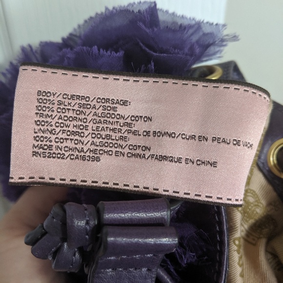 Juicy Couture Pouchette Puff Drawstr - Picture 8 of 8